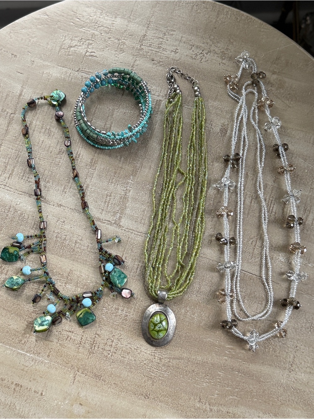 Green Artisan Theme Multi-Strand Statement Necklace Bracelet Jewelry 4-Piece Lot